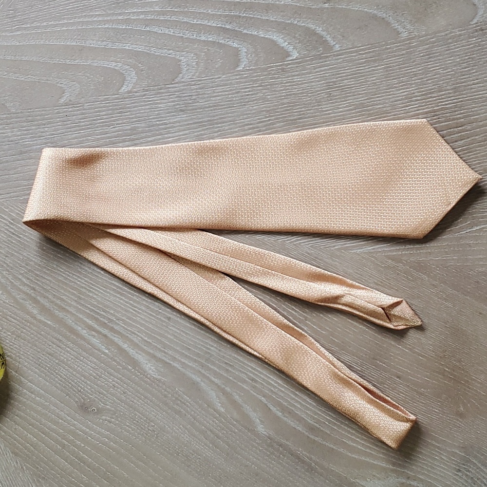 LUCASINI necktie